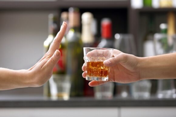 Alkoholari uko egitea prostatia prebenitzeko modu gisa